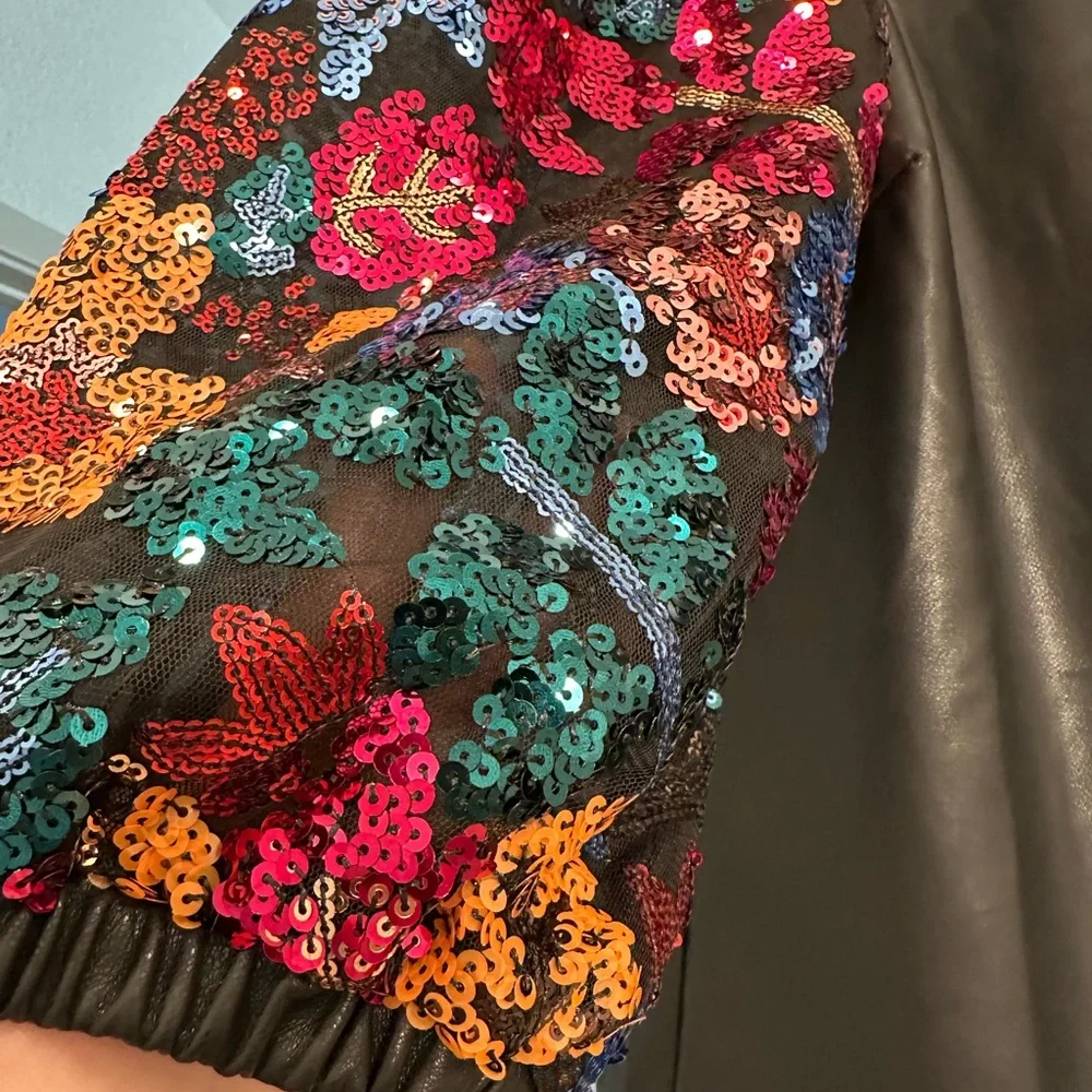 THML. Faux leather top - Picture 3 of 7